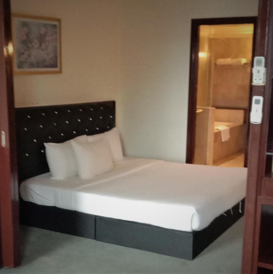 Ringko Service Apartments At Berjaya Times Square Kl Kuala Lumpur Exterior foto